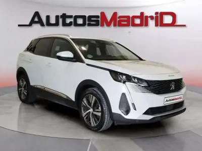 Usado Peugeot 3008 Allure 131 CV (96 kW) 2020 Blanco SUV