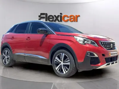 Usado Peugeot 3008 Active 131 CV (96 kW) 2019 Rojo SUV