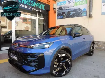 Usado VW T-Roc R-line 150 CV (110 kW) 2026 Azul SUV