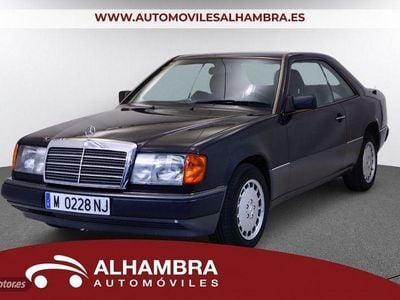 Usado Mercedes E320 220 CV (161 kW) 1990 Gris Coupe