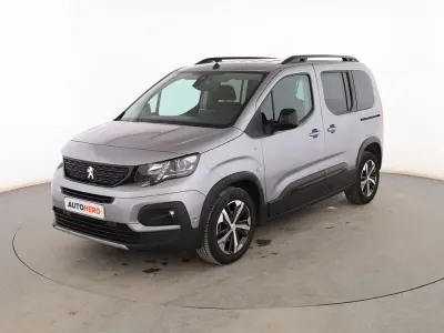 Usado Peugeot Rifter GT 102 CV (75 kW) 2021 Gris Monovolumen