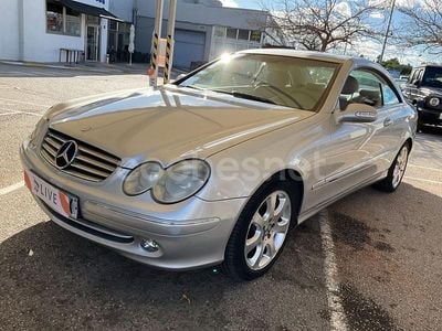 Gris / plata Usado 2003 Mercedes CLK320 Elegance Coupe | 7990 € (Precio justo)