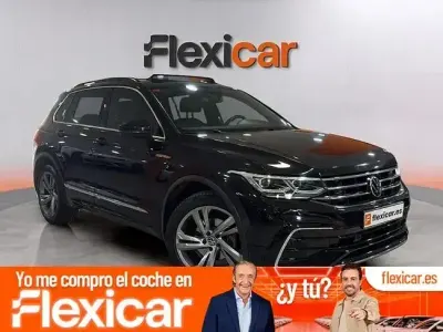 Usado VW Tiguan R-line 150 CV (110 kW) 2021 Negro SUV