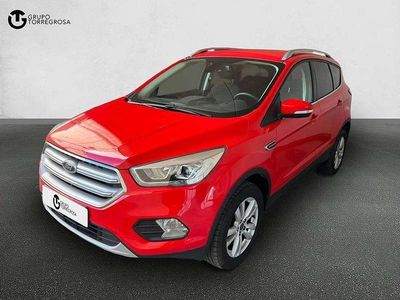 Usado Ford Kuga Trend+ 120 HP (88 kW) 2019 Vermelho SUV