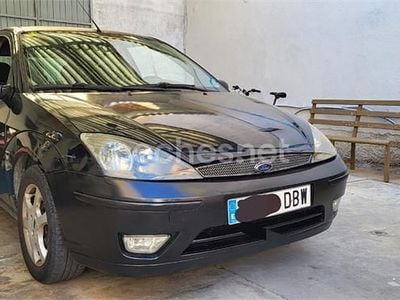 Negro Usado 2004 Ford Focus Trend Berlina | 1100 € (Precio justo)