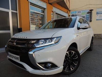 Mitsubishi Outlander P-HEV