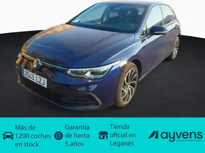 Usado VW Golf VIII Life 116 CV (85 kW) 2022 Azul Utilitario