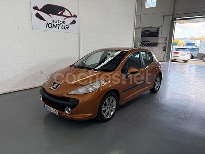 Naranja Usado 2006 Peugeot 207 Berlina | 3600 € (Un poco caro)