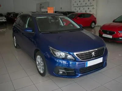 Usado Peugeot 308 Style 110 HP (80 kW) 2019 Azul Carrinha