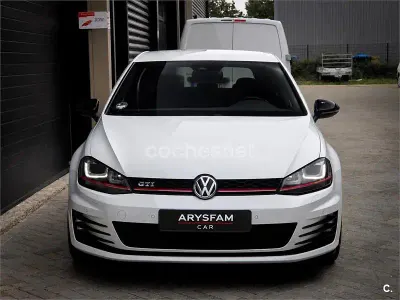 Occasion VW Golf VII GTI 220 ch (161 kW) 2013 Blanc Berline