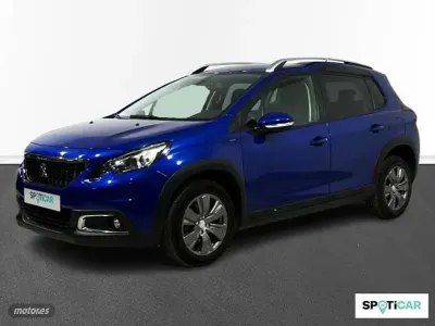 Usado Peugeot 2008 Signature Sky 110 CV (80 kW) 2019 Azul SUV