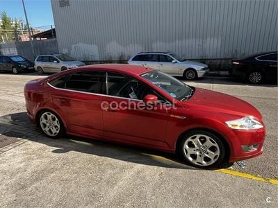 Granate Usado 2008 Ford Mondeo Titanium X Berlina | 10.000 €