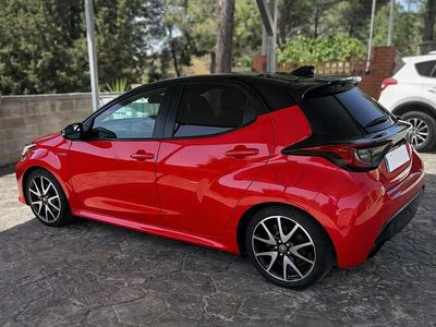 Usado Toyota Yaris Edition 116 CV (85 kW) 2020 Rojo
