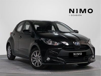 Usado Toyota Yaris Hybrid Active 116 CV (85 kW) 2021 Blanco perlado iceberg Utilitario