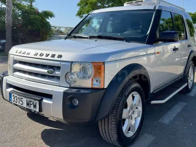 Usado Land Rover Discovery HSE 190 CV (139 kW) 2005 Gris / plata SUV