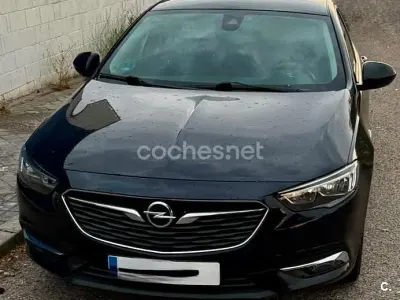 Usado Opel Insignia Excellence 136 CV (100 kW) 2018 Negro Berlina