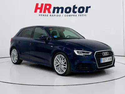 Usado Audi A3 Sportback S-Line 116 CV (85 kW) 2019 Azul Utilitario