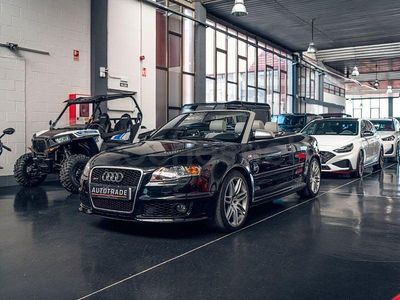 Usado Audi RS4 420 CV (308 kW) 2006 Negro Descapotable
