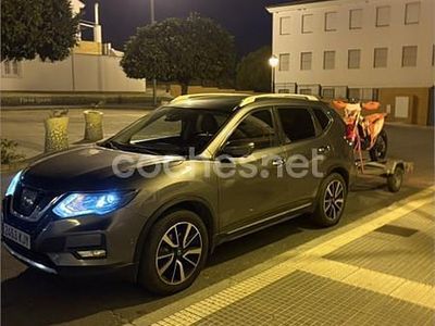 Usado Nissan X-Trail Tekna 177 CV (130 kW) 2018 Gris / plata SUV