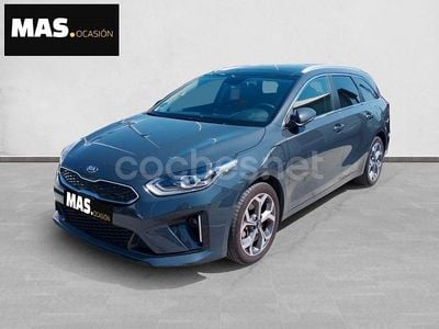 Gris / plata Usado 2022 Kia Ceed Utilitario | 19.500 € (Precio justo)
