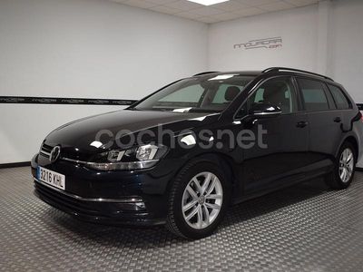 Usado VW Golf VII Advance 115 CV (84 kW) 2018 Negro Familiar