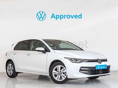 Usado VW Golf VIII Life 115 CV (84 kW) 2025 Blanco Berlina