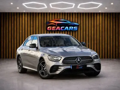 Käytetty Mercedes E220 194 HP (142 kW) 2021 Harmaa Sedan