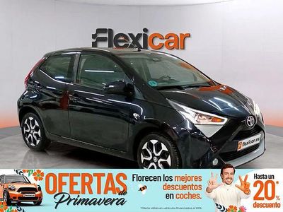 Usado Toyota Aygo X-play 72 CV (52 kW) 2021 Negro Utilitario