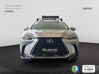 Verde Nuevo 2025 Lexus NX450h+ SUV | 58.890 € (Un poco caro)