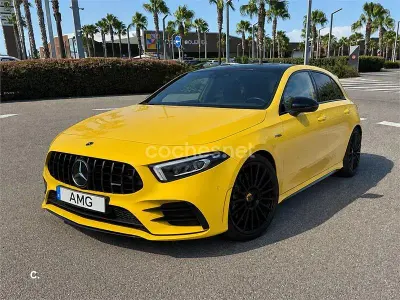 Usado Mercedes A35 AMG 306 CV (225 kW) 2019 Amarillo Berlina