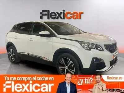 Usado Peugeot 3008 Allure 130 CV (95 kW) 2017 Azul SUV