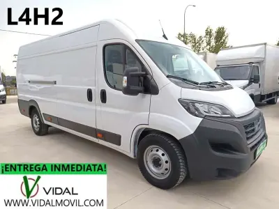 Usado Fiat Ducato 140 CV (102 kW) 2022 Blanco Van
