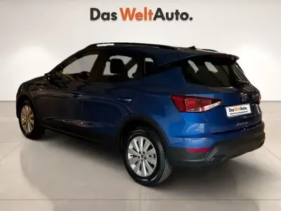 Usado Seat Arona Style 115 CV (84 kW) 2024 Azul SUV