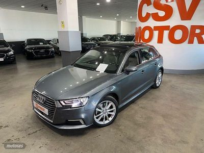 Usado Audi e-tron 150 kW (204 CV) 2018 Gris SUV
