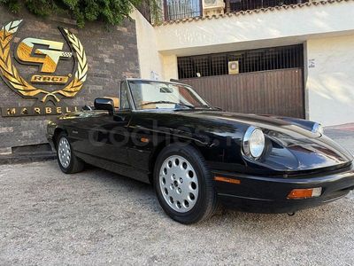 Usado Alfa Romeo Spider 126 CV (92 kW) 1991 Negro Descapotable