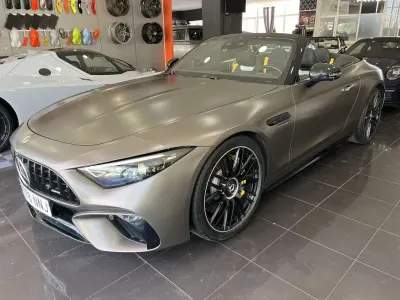 Usado Mercedes SL43 AMG AMG 585 CV (430 kW) 2022 Marrón Descapotable