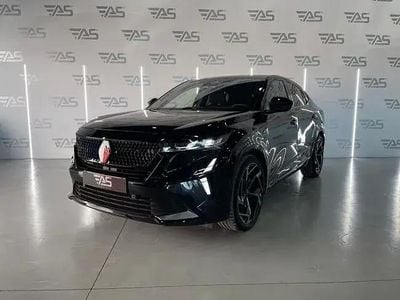 Käytetty Renault Rafale 300 HP (220 kW) 2025 Musta Katumaasturi