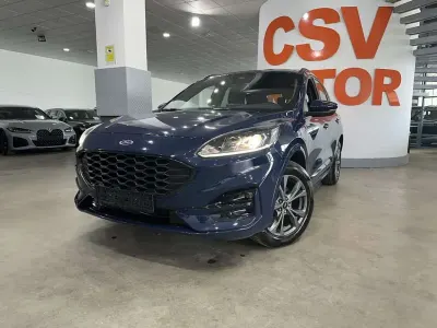 Usado Ford Kuga Titanium 225 CV (165 kW) 2022 Azul SUV