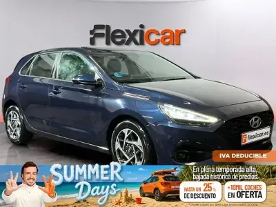 Usado Hyundai i30 120 CV (88 kW) 2024 Azul
