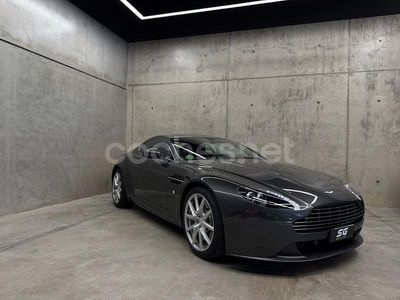 Gris / plata Usado 2013 Aston Martin V8 Vantage Coupe | 97.800 €