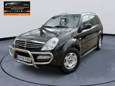 Usado SsangYong Rexton II 165 CV (121 kW) 2007 Negro SUV