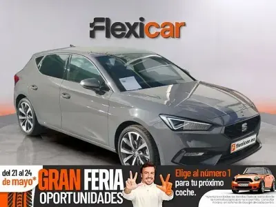 Używany Seat Leon FR 204 KM (150 kW) 2025 Szary