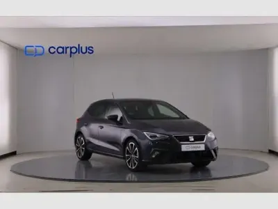 Usado Seat Ibiza FR 150 CV (110 kW) 2024 Gris Utilitario