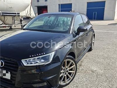 Usado Audi A1 Sportback Attraction 125 CV (91 kW) 2018 Negro Utilitario