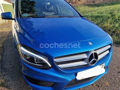 Mercedes B200
