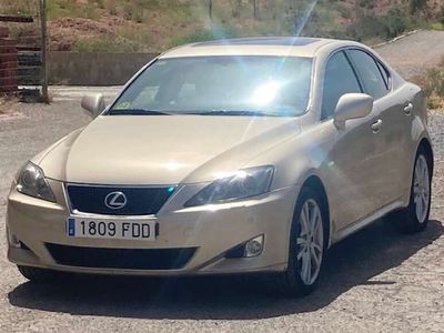 Lexus IS220d