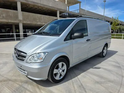 Usado Mercedes Vito 224 CV (164 kW) 2014 Gris Van