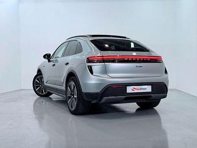 Usado Porsche Macan Turbo 469 kW (639 CV) 2024 Gris SUV