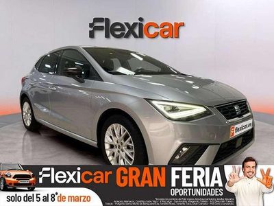 Usado Seat Ibiza FR 110 CV (80 kW) 2023 Gris Utilitario