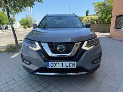 Usado Nissan X-Trail Acenta 150 CV (110 kW) 2019 Gris / plata SUV